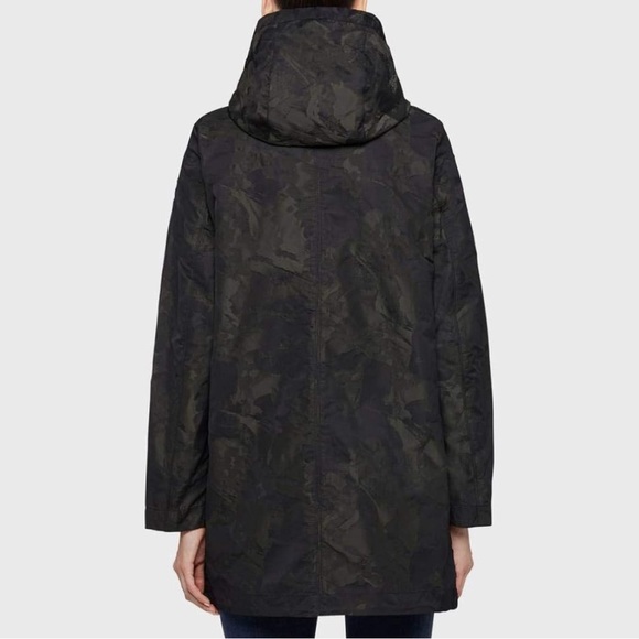 Geox Jacket - Picture 2 of 9